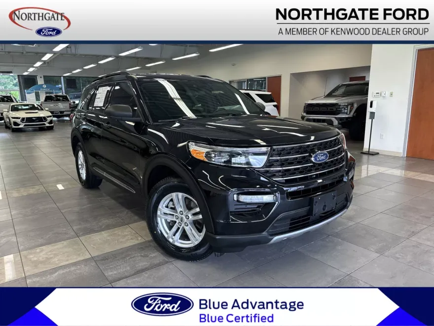 2020 Ford Explorer XLT photo 1