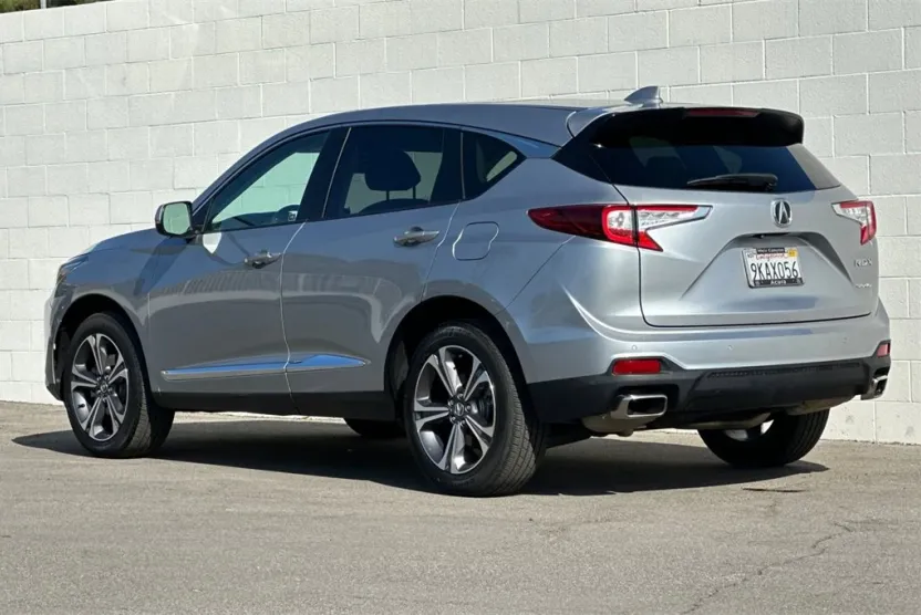 2023 Acura RDX Advance photo 1