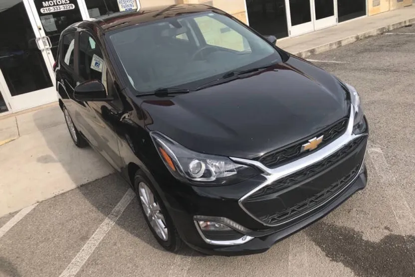 2021 Chevrolet Spark 1LT photo 1