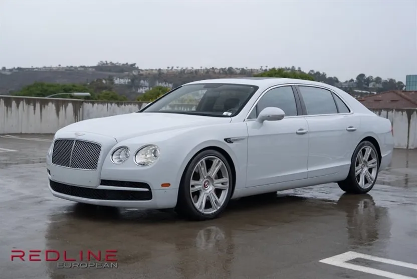 2015 Bentley Flying Spur Mulliner photo 1