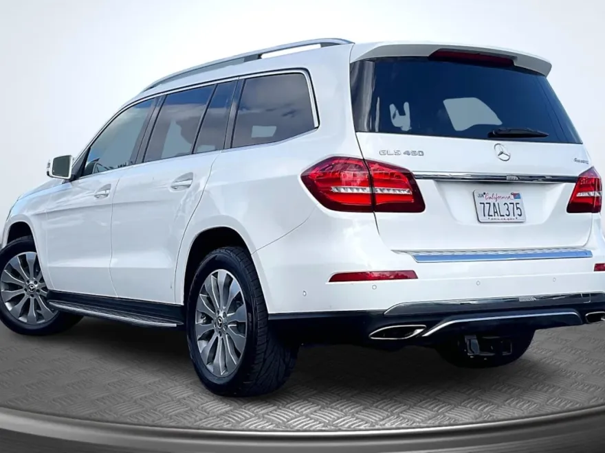 2017 Mercedes Benz GLS 450 4MATIC photo 1