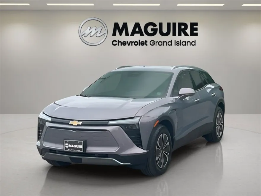 2025 Chevrolet Blazer EV photo 1