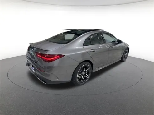 2025 Mercedes Benz CLA 250 4MATIC photo 4