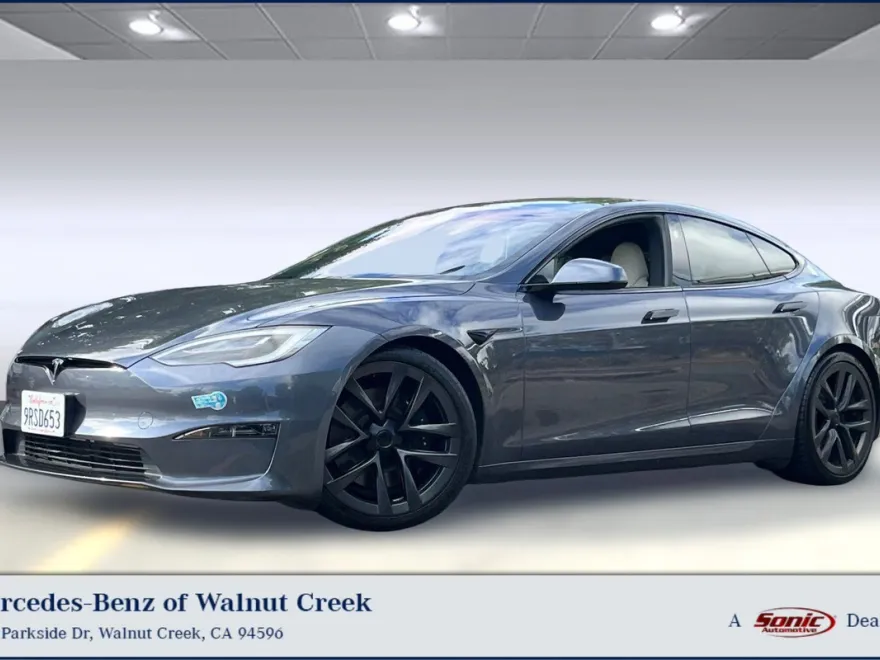 2021 Tesla Model S Plaid photo 1