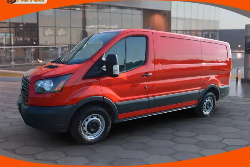 2018 Ford Transit Van photo 1