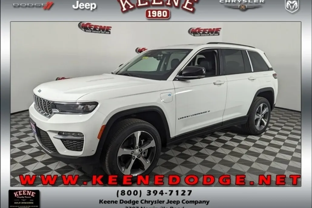2024 Jeep Cherokee 4xe Sport photo 1