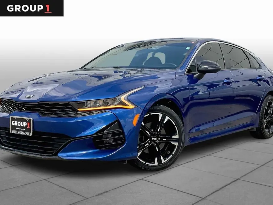 2021 Kia K5 GT-Line photo 1