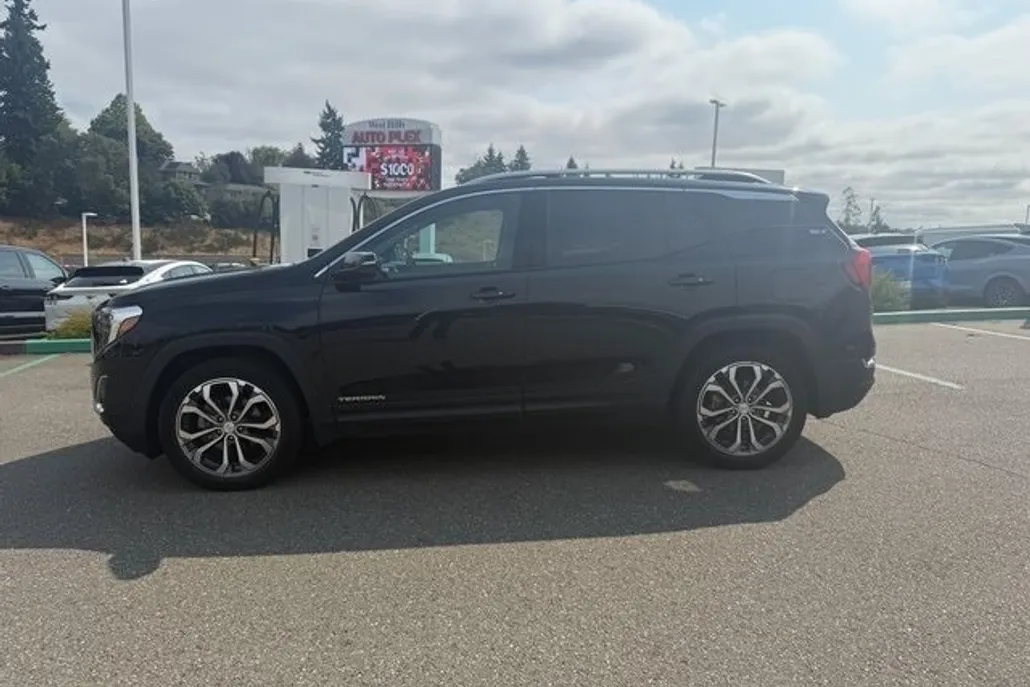 2021 Gmc Terrain SLT photo 1