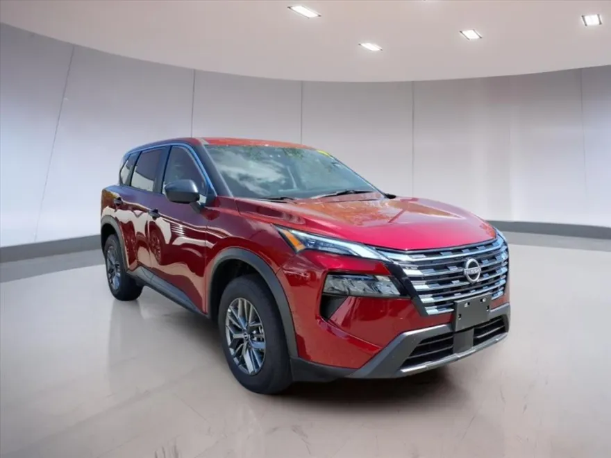 2025 Nissan Rogue S photo 1