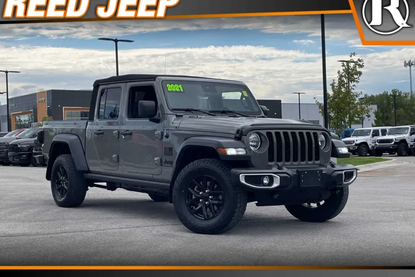 2021 Jeep Gladiator Sport S photo 1
