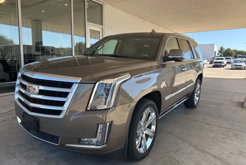 2015 Cadillac Escalade Premium photo 1