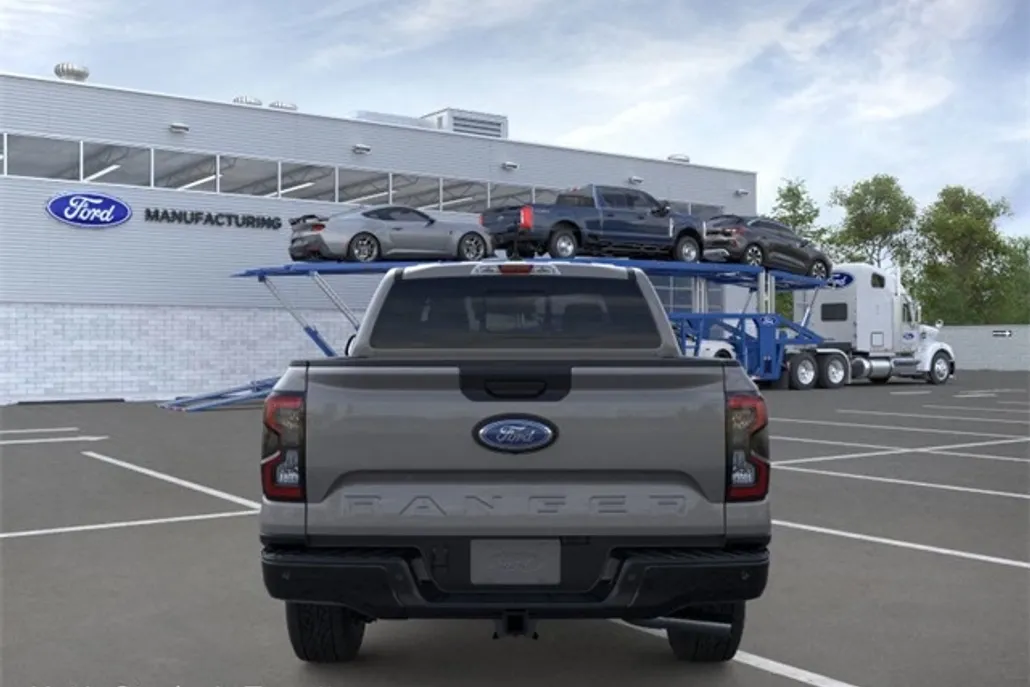 2025 Ford Ranger XLT photo 1