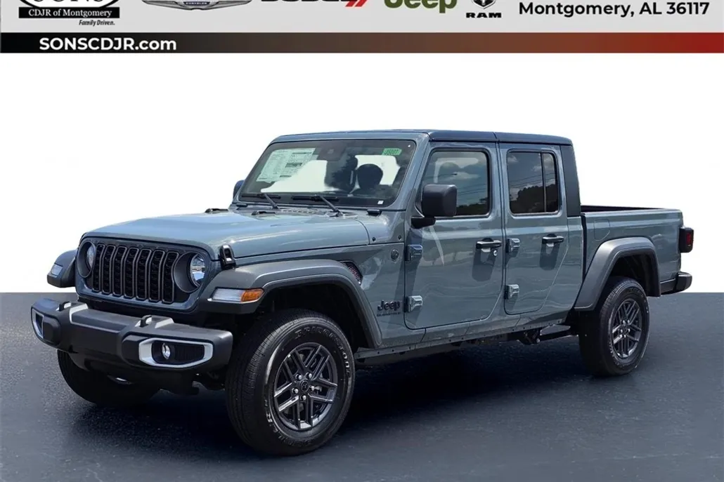 2025 Jeep Gladiator Sport S photo 1