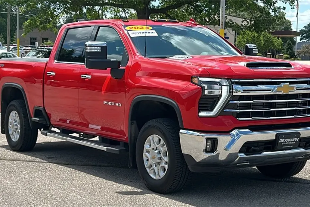 2024 Chevrolet Silverado 2500HD LTZ photo 1