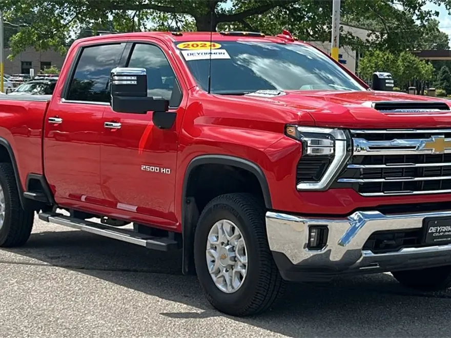 2024 Chevrolet Silverado 2500HD LTZ photo 1