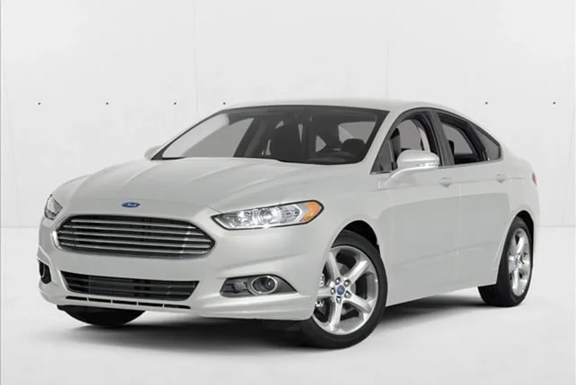 2014 Ford Fusion SE photo 1
