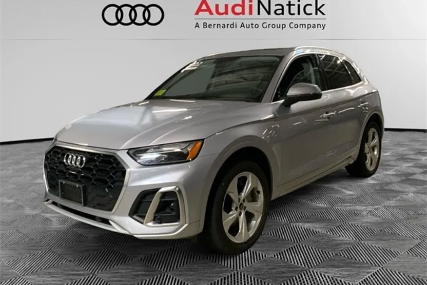 2022 Audi Q5 45 S line Premium Plus photo 1