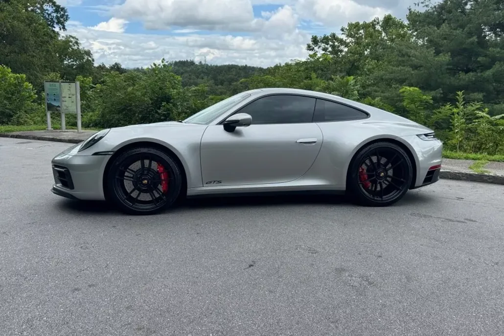 2024 Porsche 911 GTS photo 1