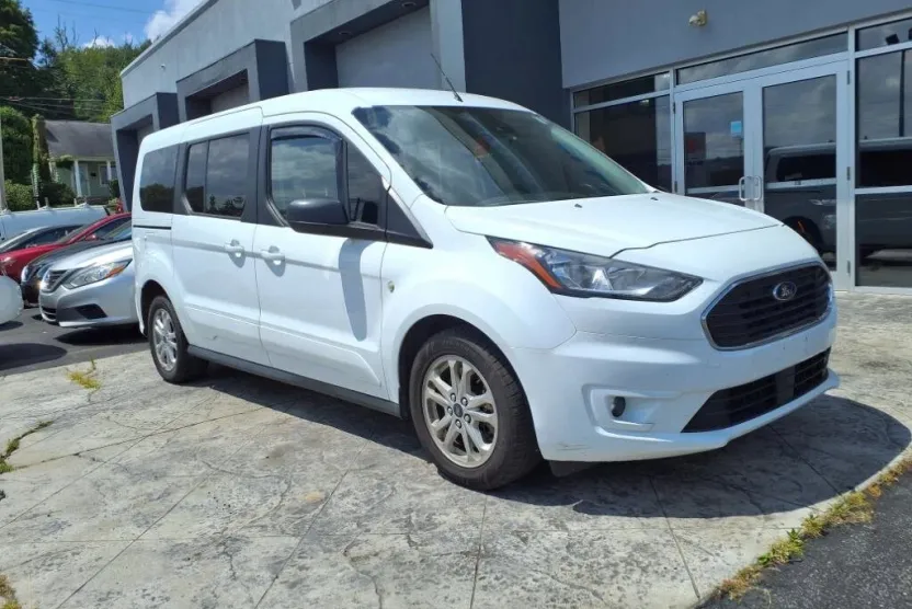 2021 Ford Transit Connect XLT Wagon Passenger photo 1