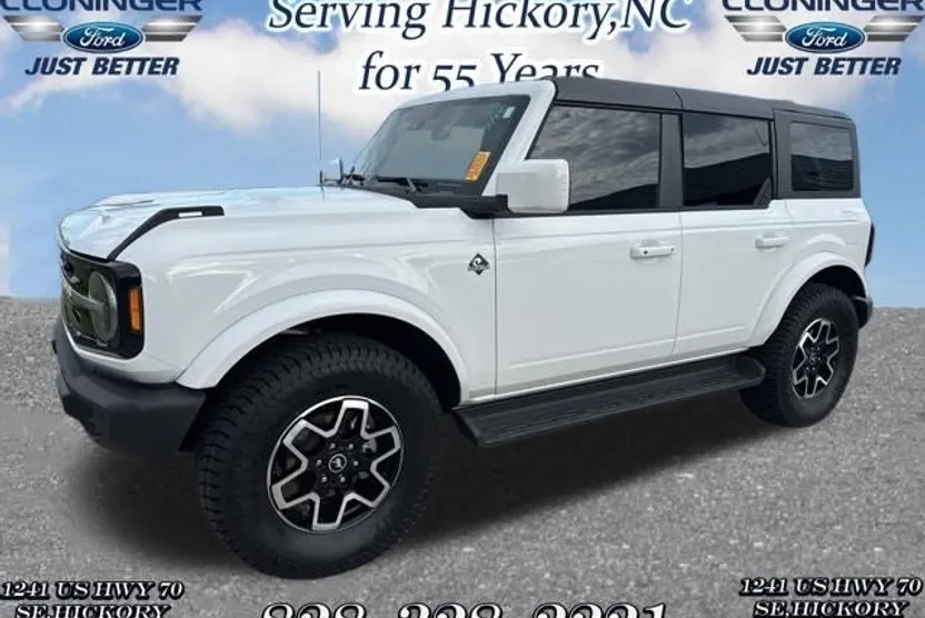 2025 Ford Bronco Outer Banks photo 1