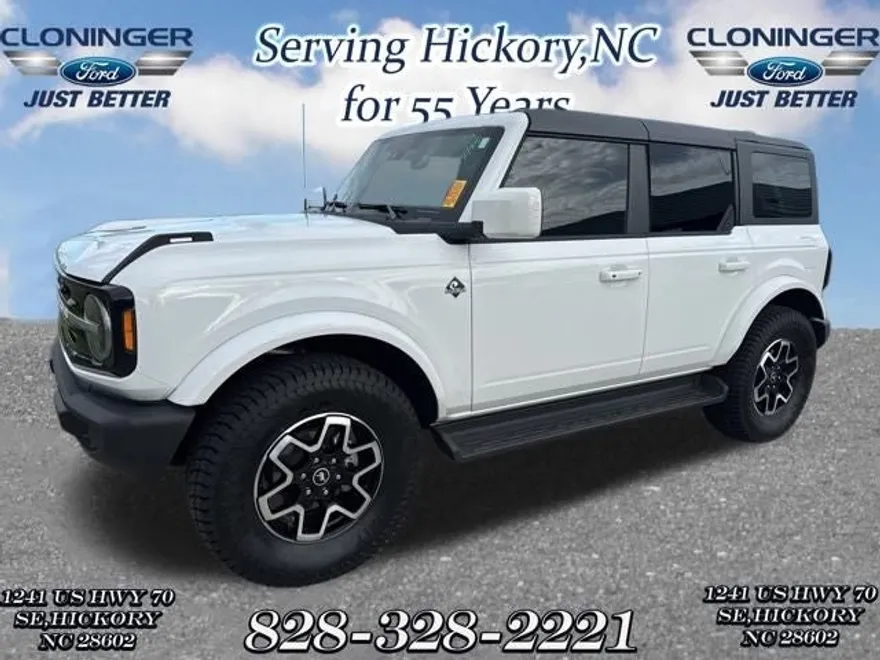 2025 Ford Bronco Outer Banks photo 1