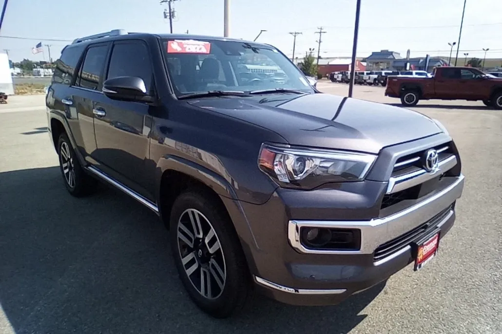 2023 Toyota 4Runner Limited photo 1