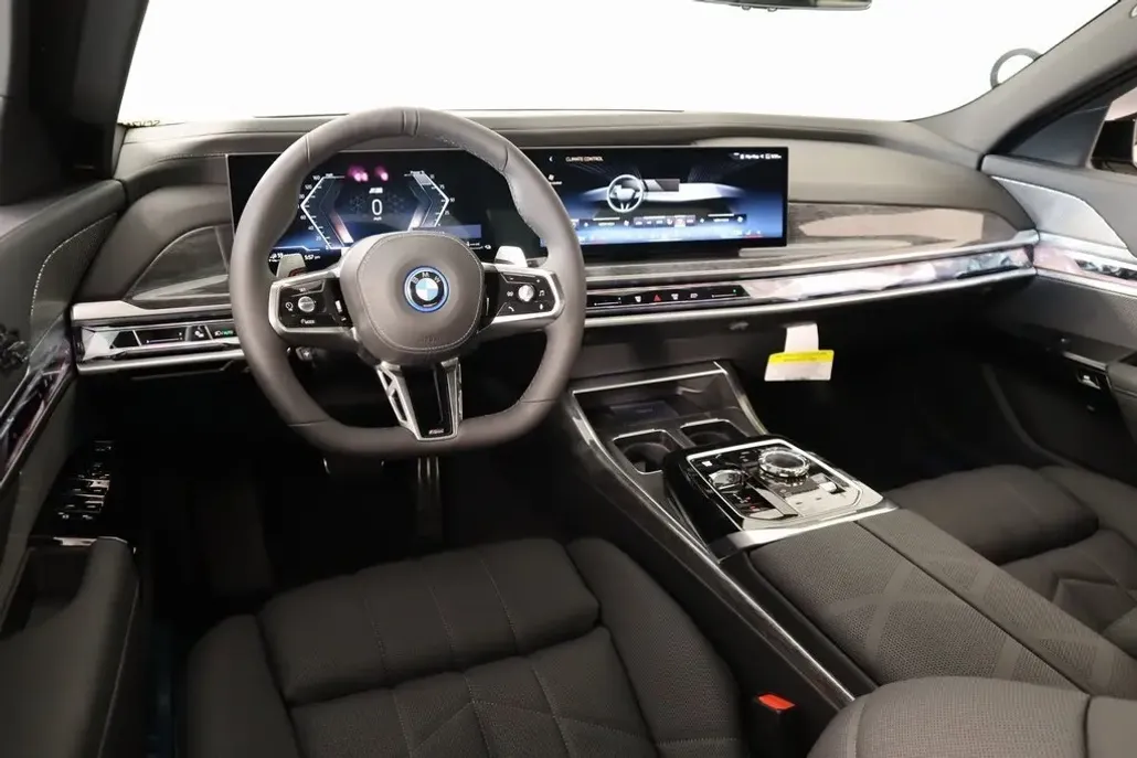 2025 Bmw 750e 750e xDrive photo 1