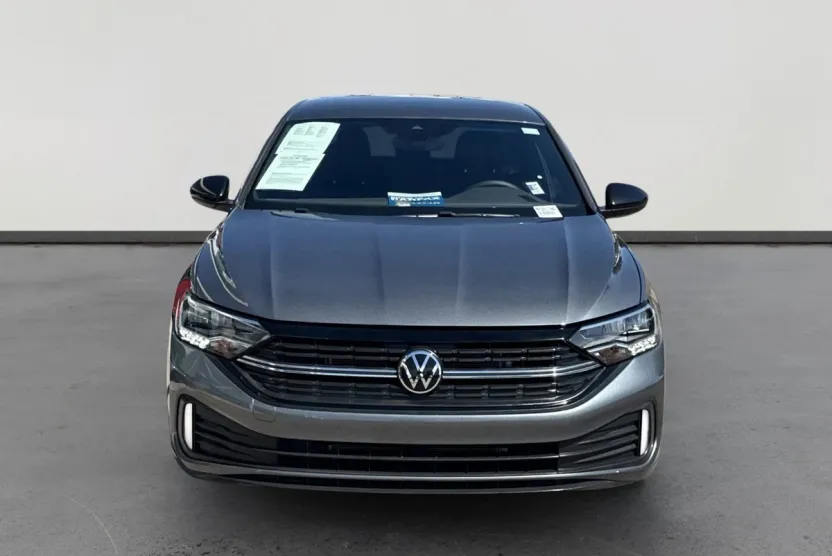 2024 Volkswagen Jetta Sport photo 1