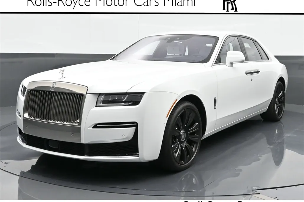 2024 Rolls Royce Ghost photo 1