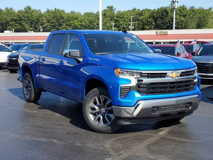 2025 Chevrolet Silverado 1500 LT photo 1