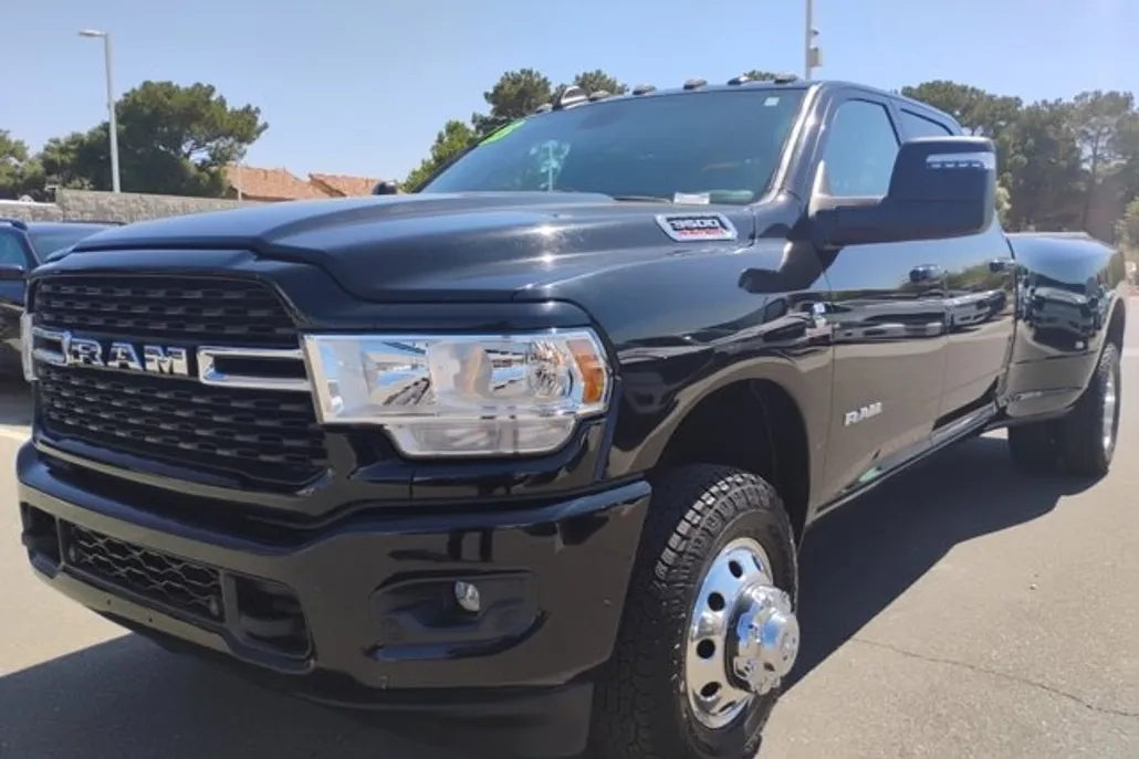 2023 Ram 3500 Big Horn photo 1