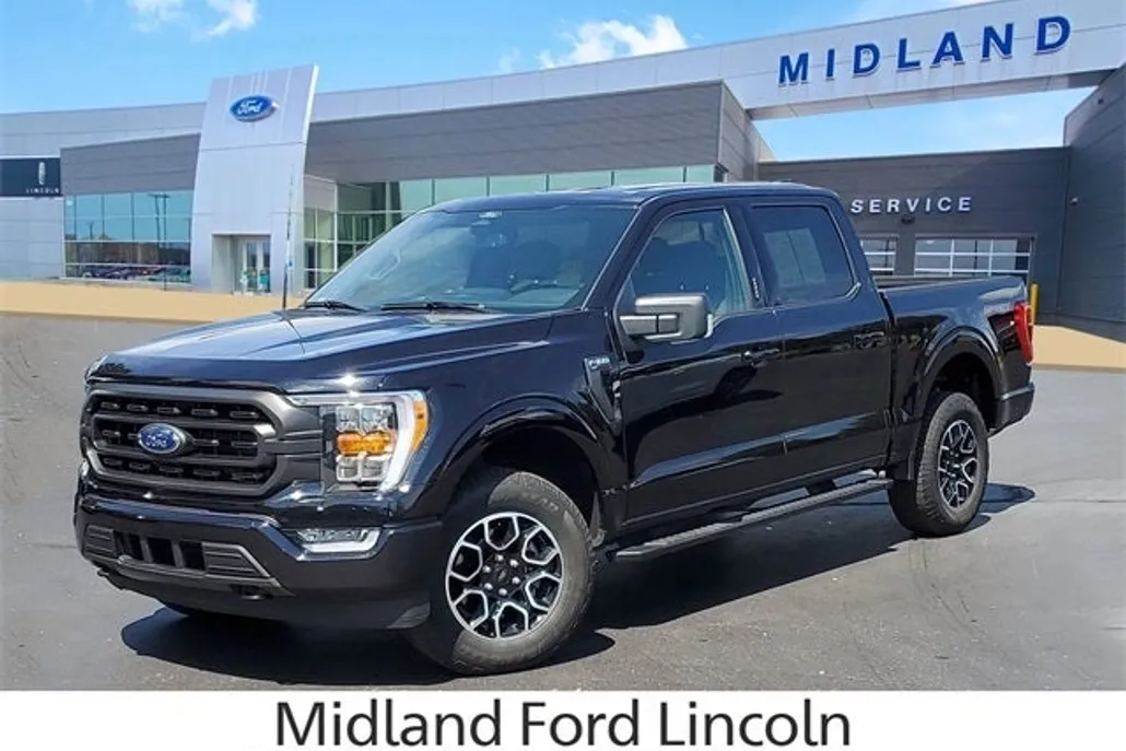 2022 Ford F-150 XLT photo 1