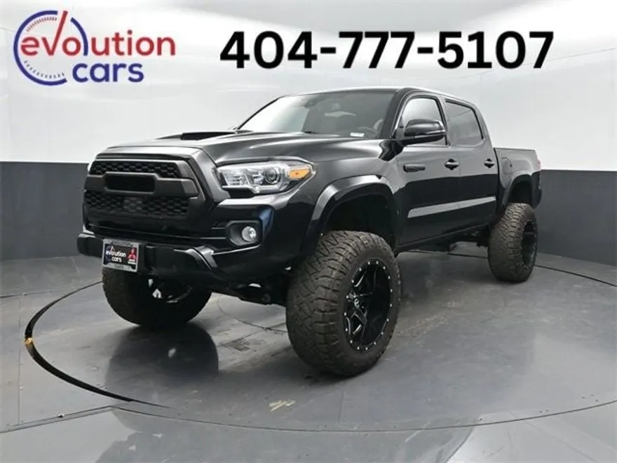 2018 Toyota Tacoma TRD Sport Double Cab V6 photo 1