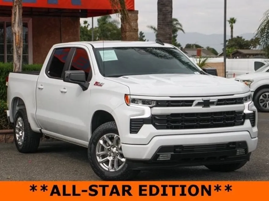 2023 Chevrolet Silverado 1500 RST photo 1