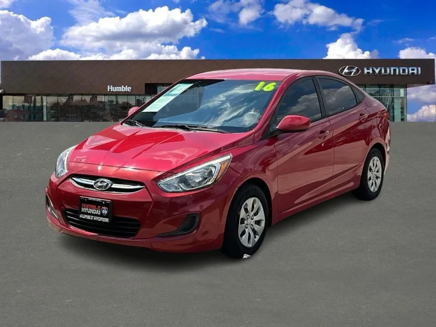 2016 Hyundai Accent SE photo 1