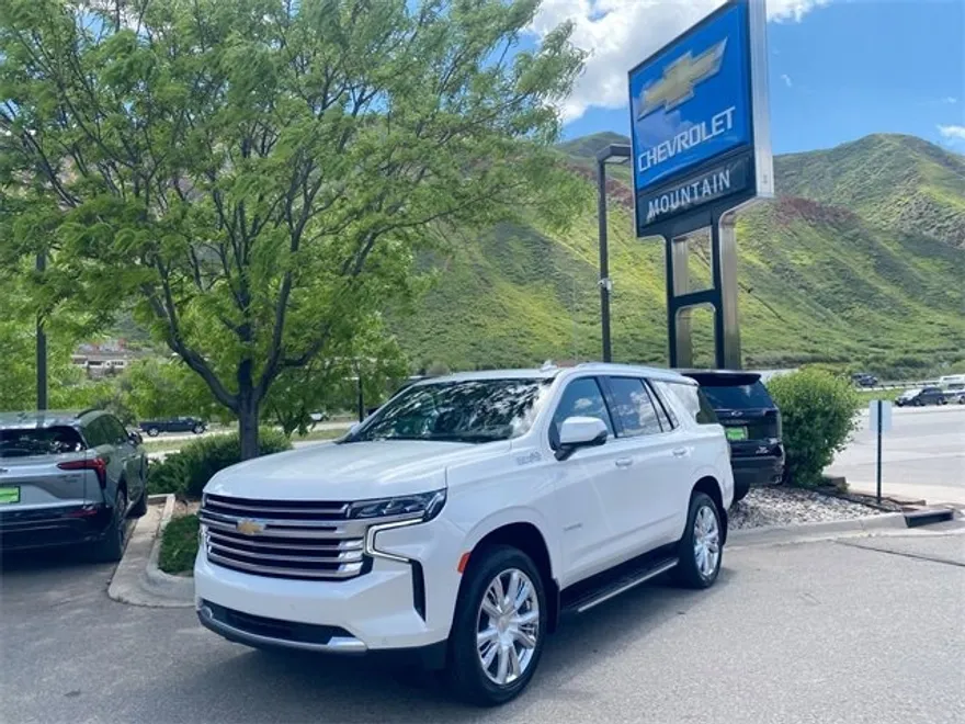 2022 Chevrolet Tahoe High Country photo 1