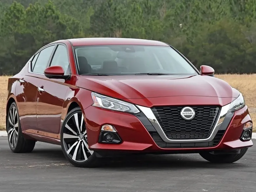 2020 Nissan Altima 2.5 Platinum photo 1