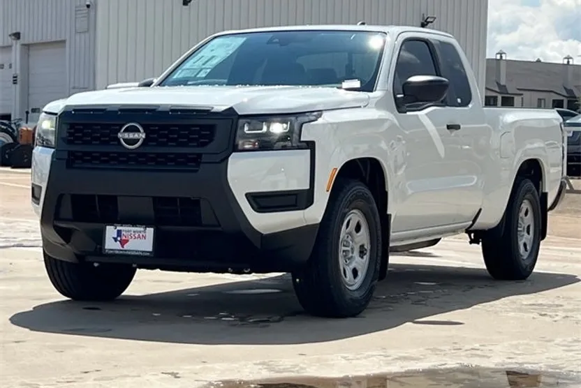 2026 Nissan Frontier King Cab S photo 1