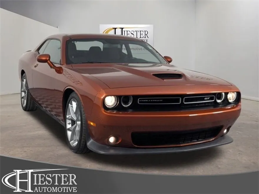 2022 Dodge Challenger GT photo 1