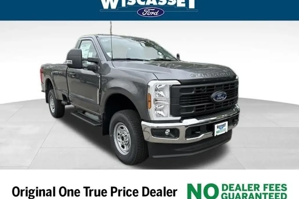 2025 Ford F-250 XLT photo 1