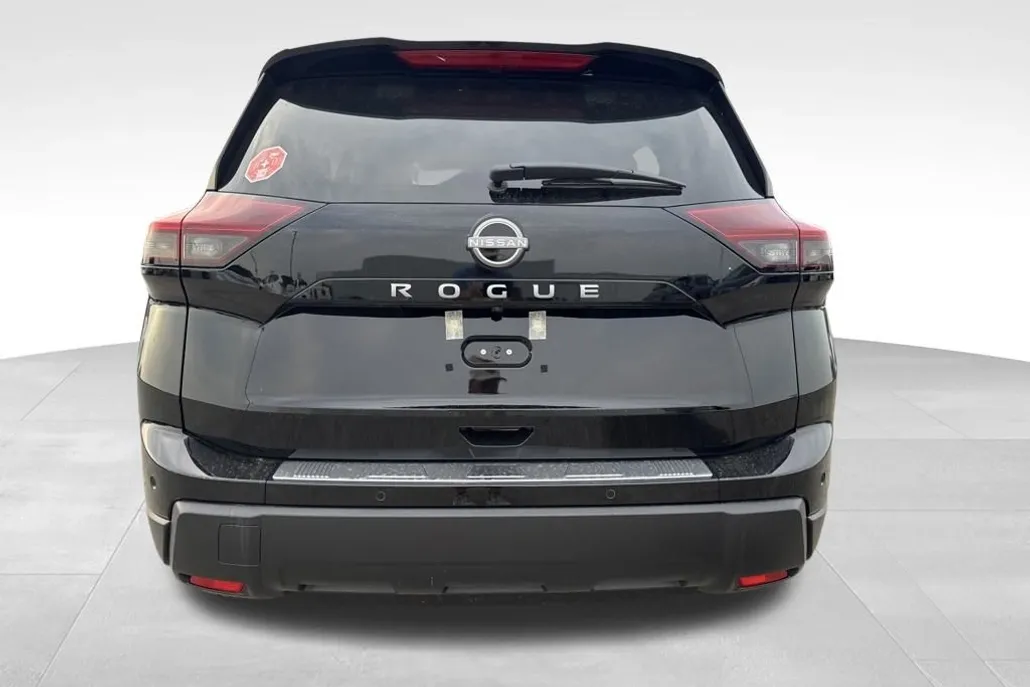 2026 Nissan Rogue SV photo 1