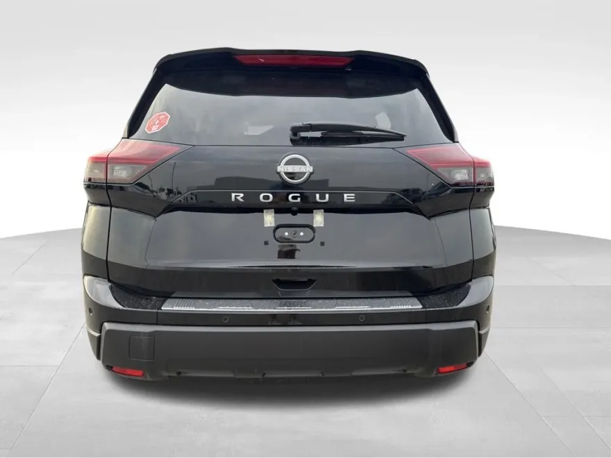 2026 Nissan Rogue SV photo 1
