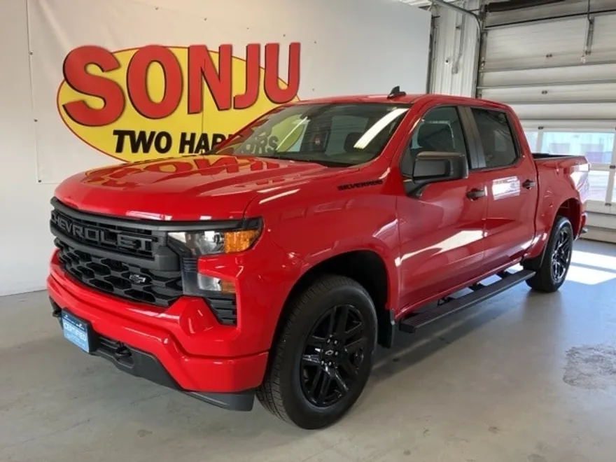 2023 Chevrolet Silverado 1500 Custom photo 1