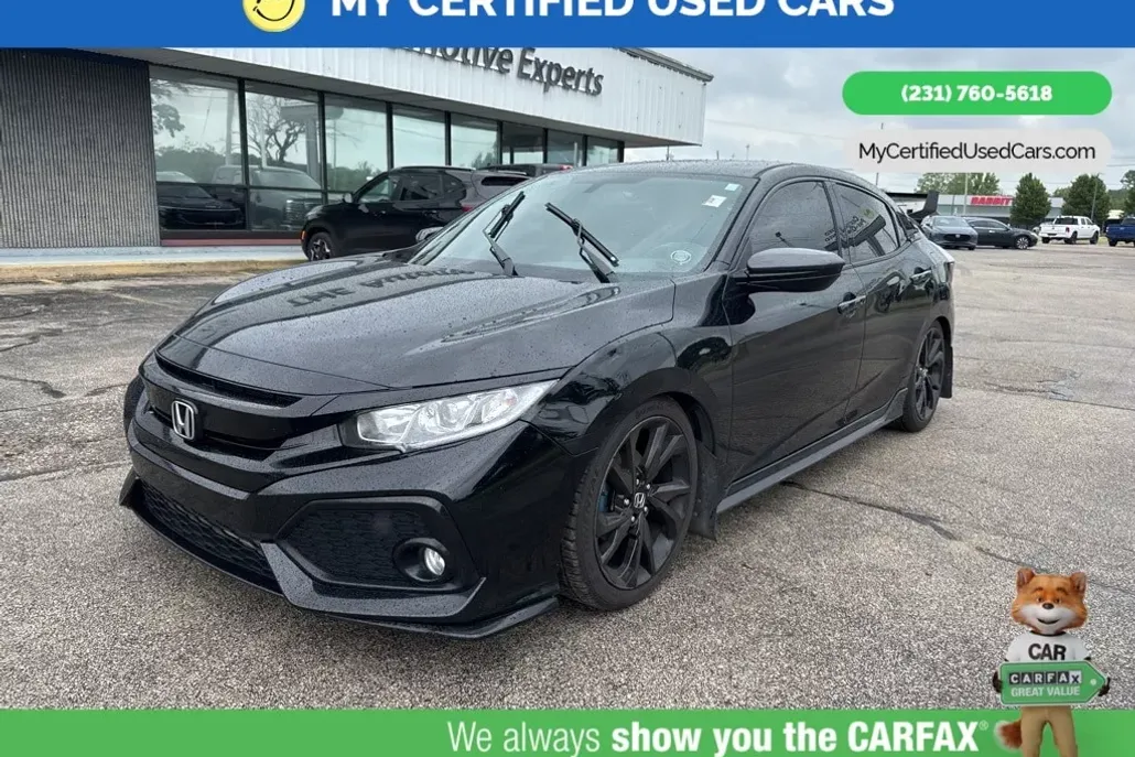 2018 Honda Civic Sport Hatchback photo 1