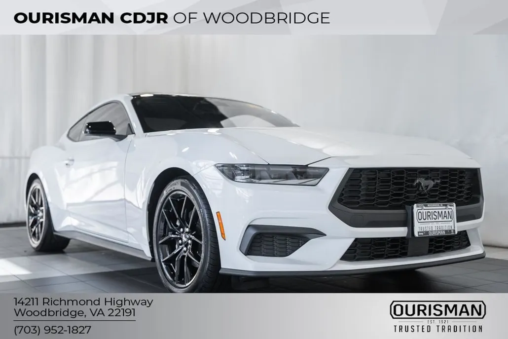 2024 Ford Mustang EcoBoost photo 1