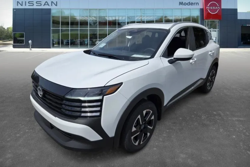 2025 Nissan Kicks SV photo 1