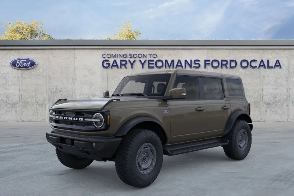 2025 Ford Bronco Outer Banks photo 1