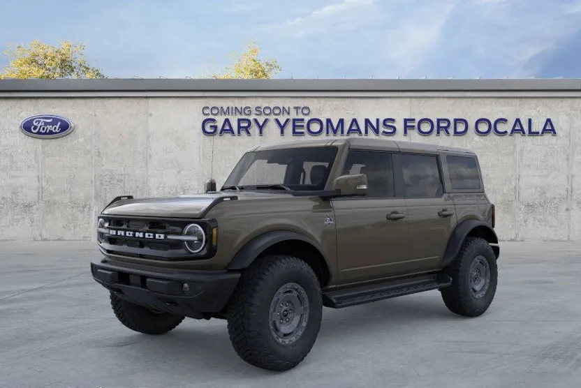 2025 Ford Bronco Outer Banks photo 1