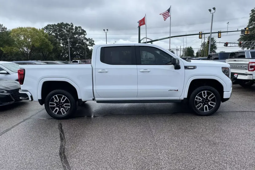 2025 Gmc Sierra 1500 AT4 photo 1