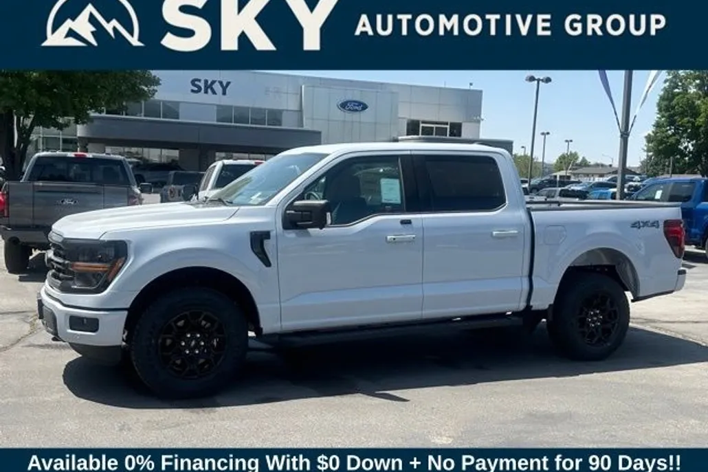 2025 Ford F-150 XLT photo 1